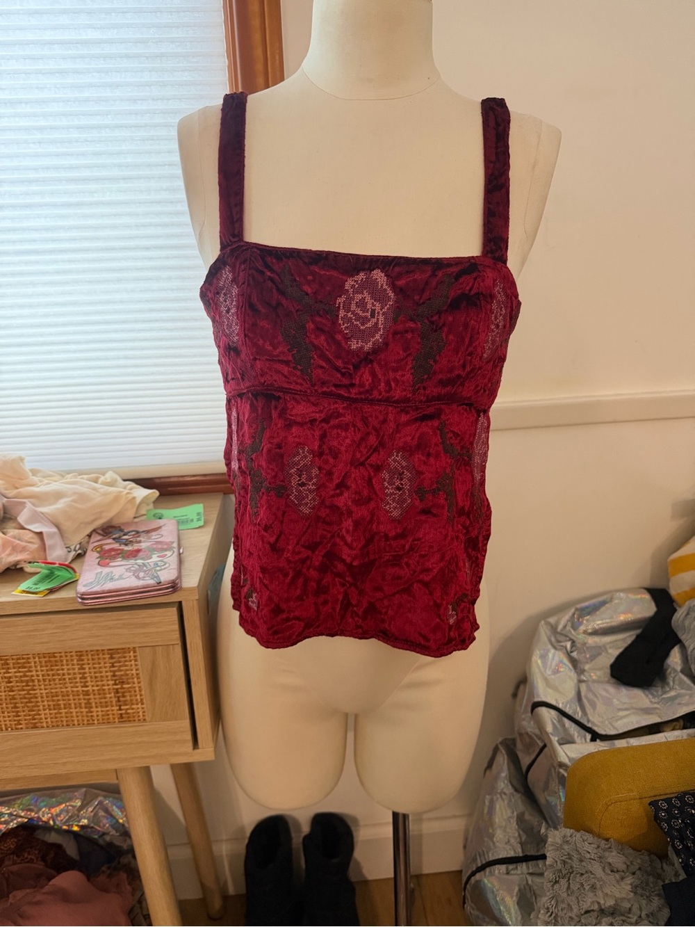 Kimchi Blue Velvet Lace Backless Top in Deep Wine Red - Picture 1 of 5